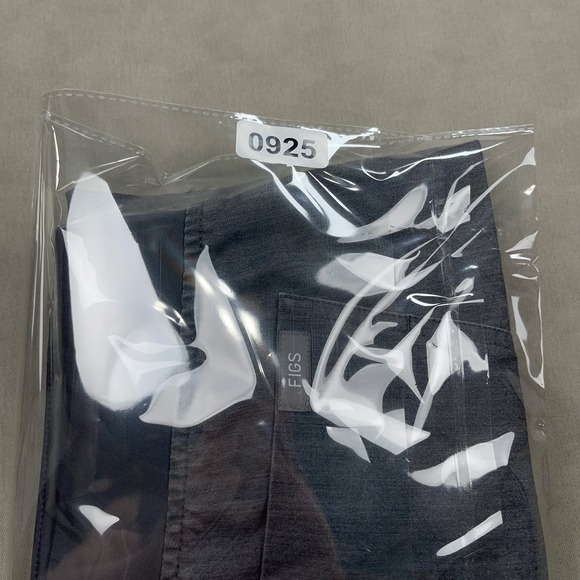 FIGS Zamora Jogger Scrub Pants Womens Medium (32x28) Gray Technical Collection - Picture 11 of 11